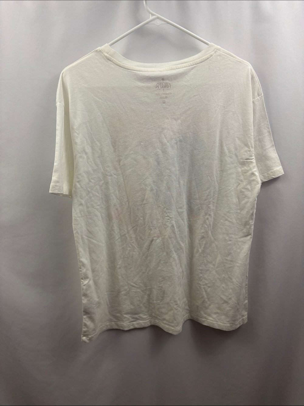 NWT Aretha Franklin Queen Of Soul Band Tee Womens Graphic T-shirt Size Medium - Picture 6 of 6